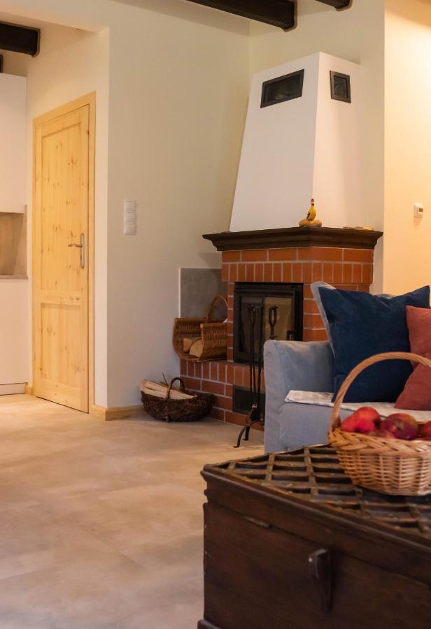 Zubrowe Siolo - Dom Nad Lakami Apartamento Białowieża Exterior foto