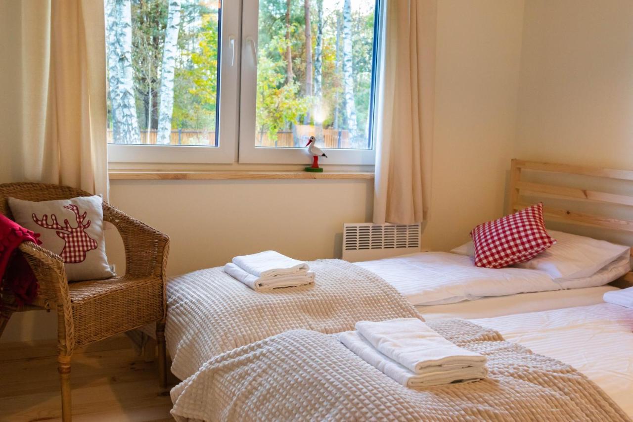 Zubrowe Siolo - Dom Nad Lakami Apartamento Białowieża Exterior foto
