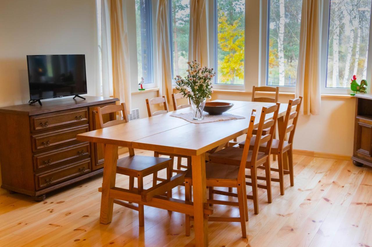Zubrowe Siolo - Dom Nad Lakami Apartamento Białowieża Exterior foto